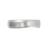 Argolla Beveled Mate Oro Blanco