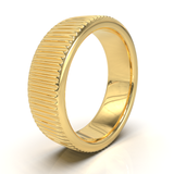 Argolla con Diseño Vertical Oro Amarillo