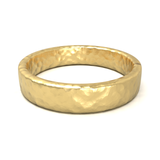 Argolla Plana Hammered Oro Amarillo