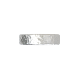 Argolla Plana Hammered Oro Blanco