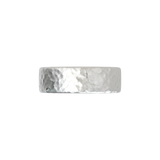 Argolla Plana Hammered Oro Blanco