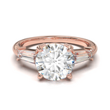 Anillo Tresillo Redondo con Baguettes Laterales Oro Rosa