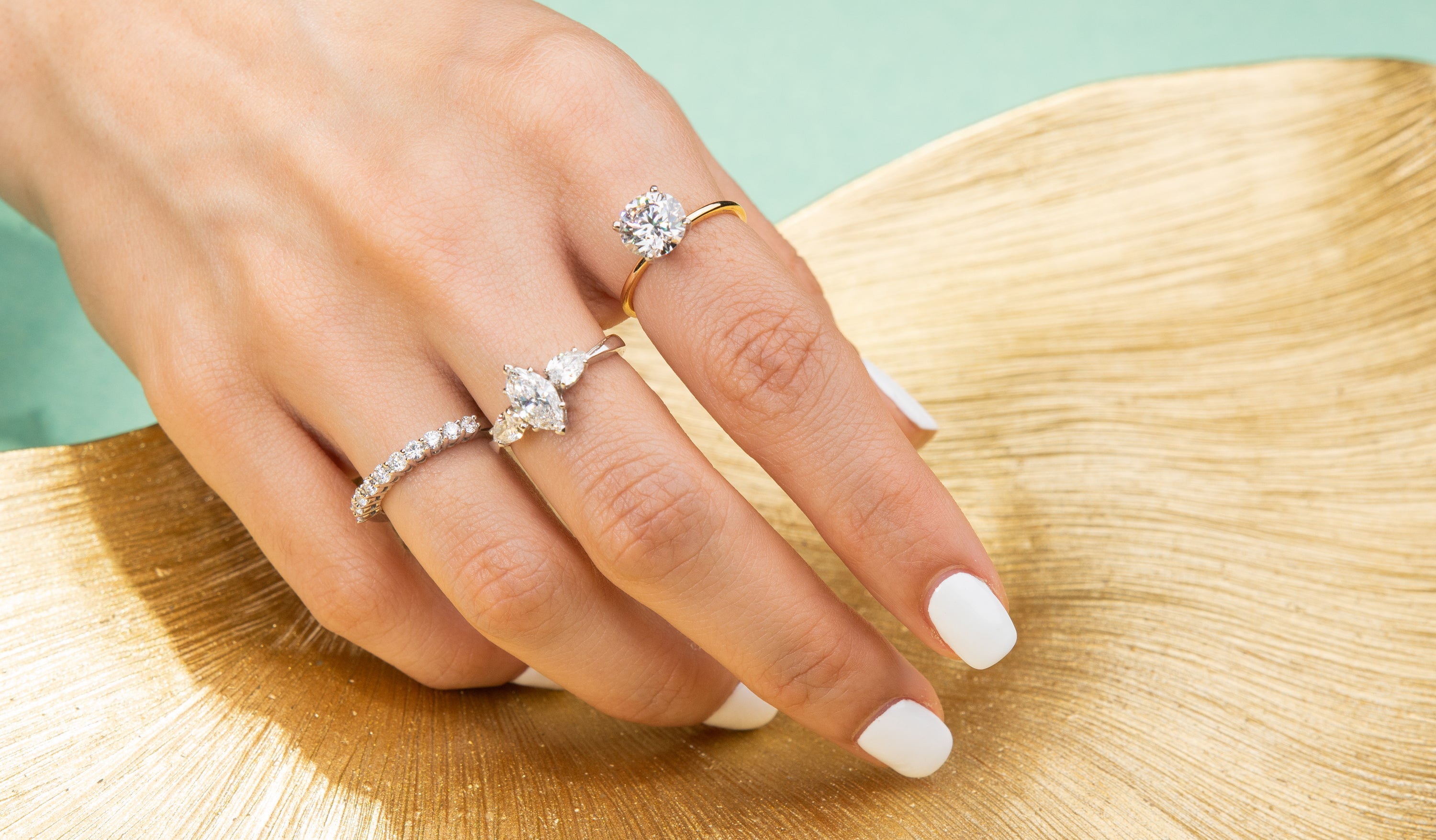 Tendencias en Joyería para el Verano 2023: Brillo y Naturaleza