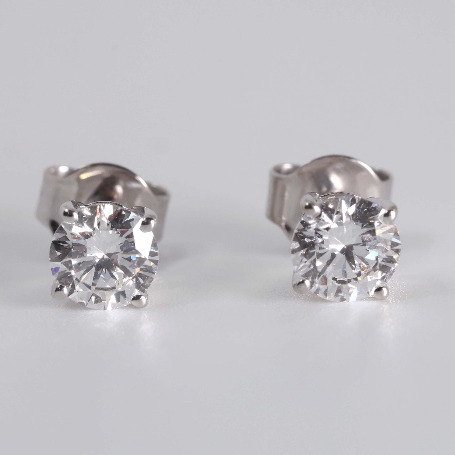 Lab Grown Diamond Stud Earrings 1.00 ct