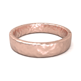 Argolla Plana Hammered Oro Rosa