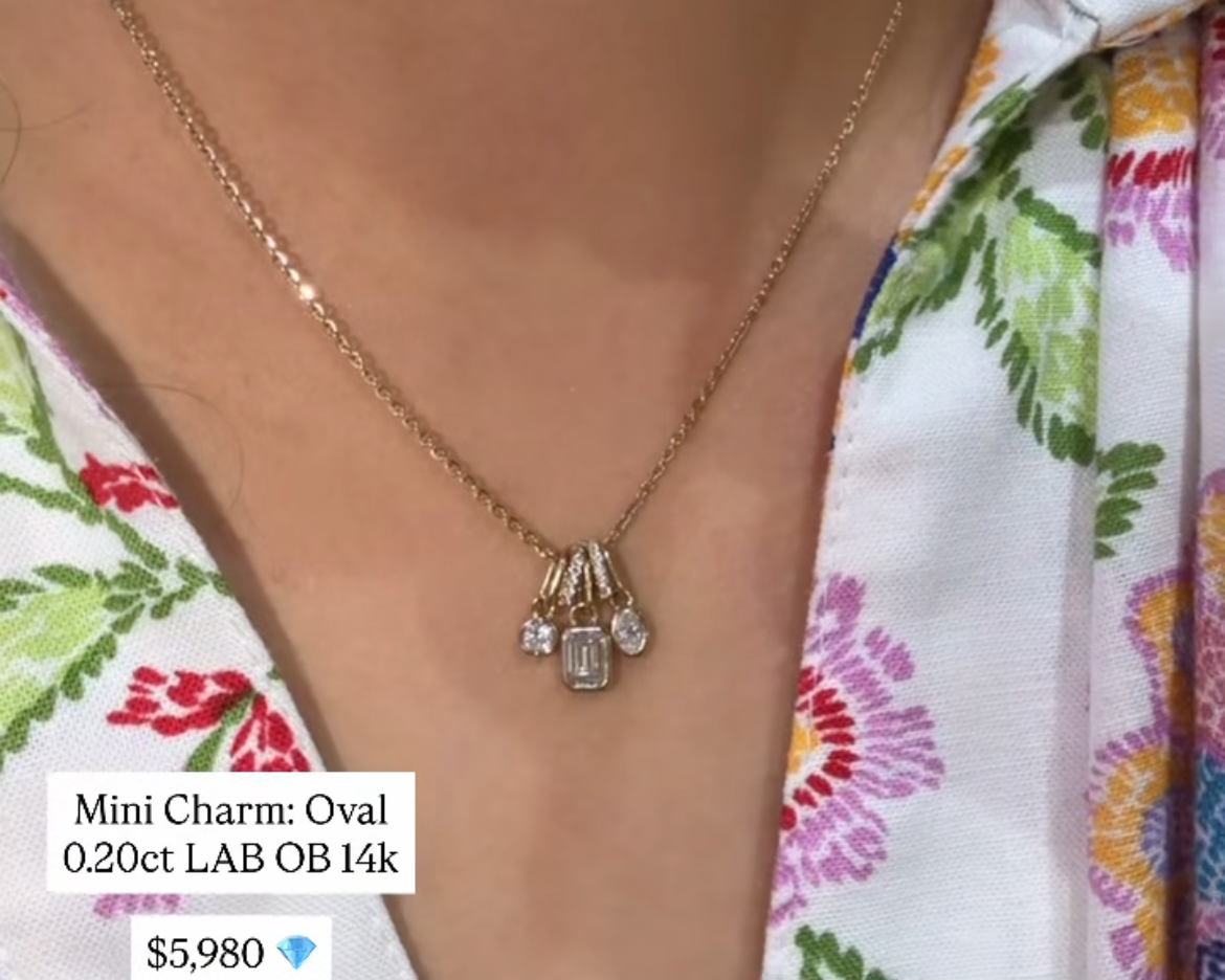 Mini charm emerald