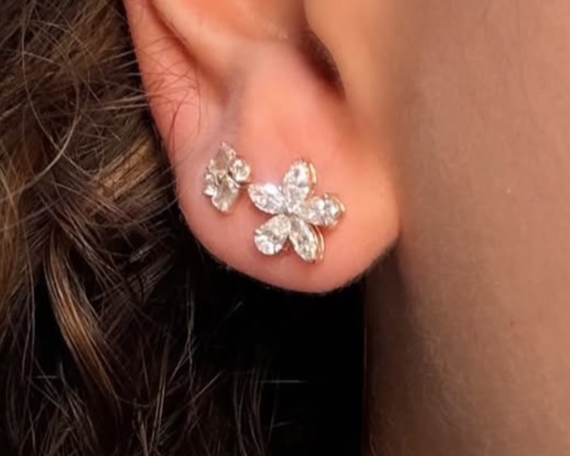 Flower studs