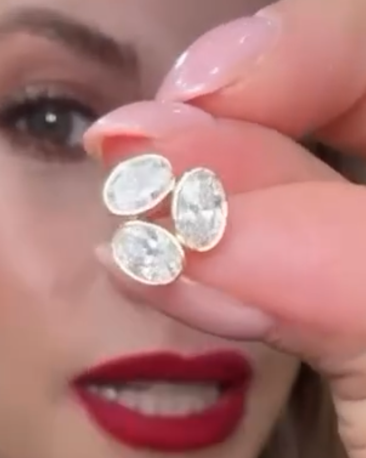 Three stone bezel studs