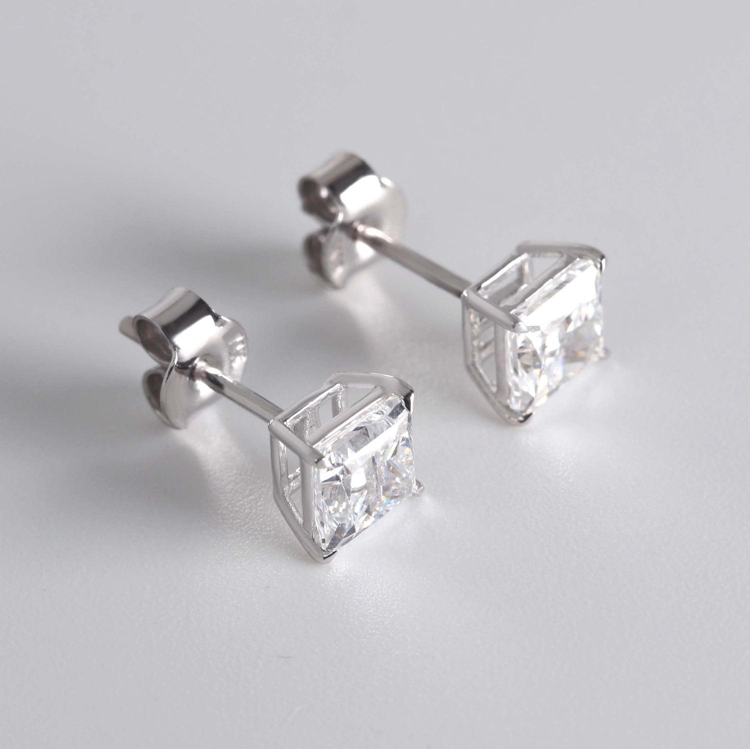 Lab Grown Diamond Studs Princess 1.00 ct