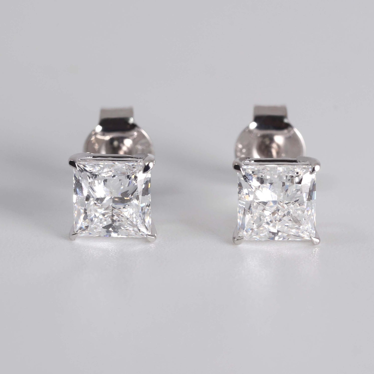 Lab Grown Diamond Studs Princess 1.00 ct