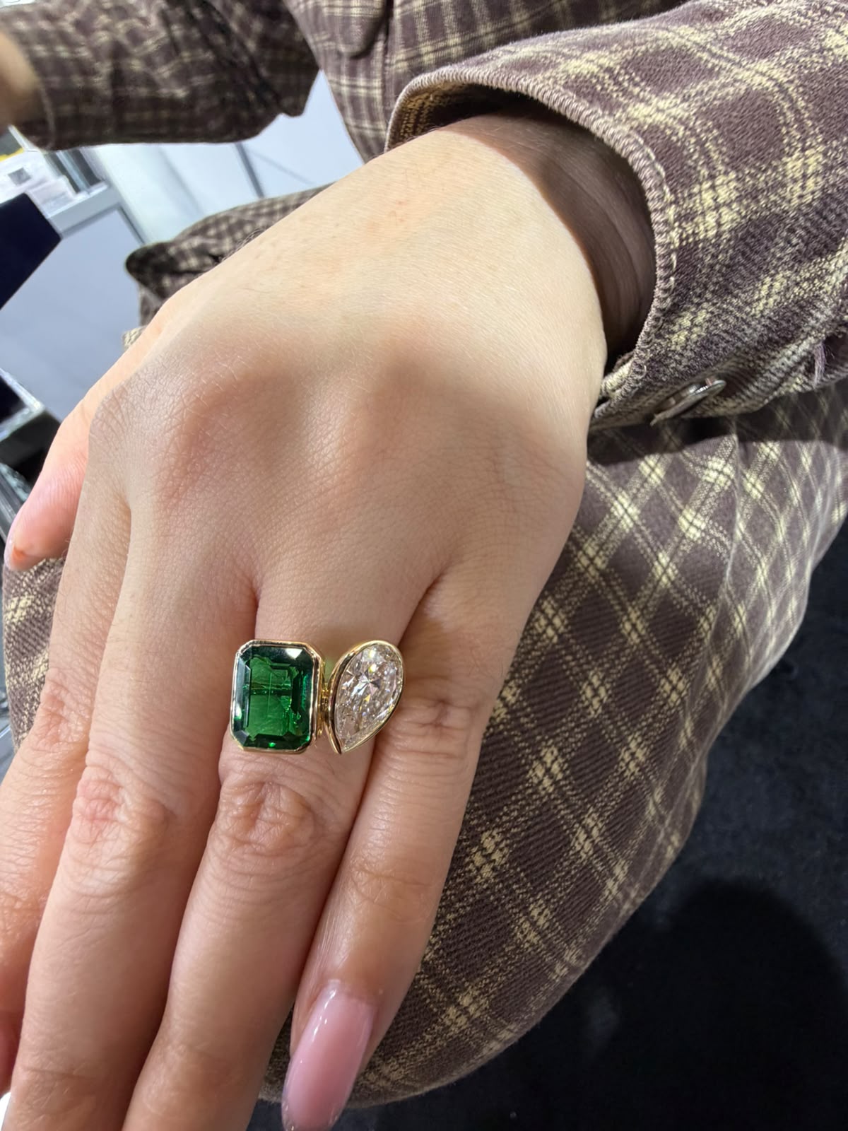 Anillo Toi et Moi Esmeralda y Diamante