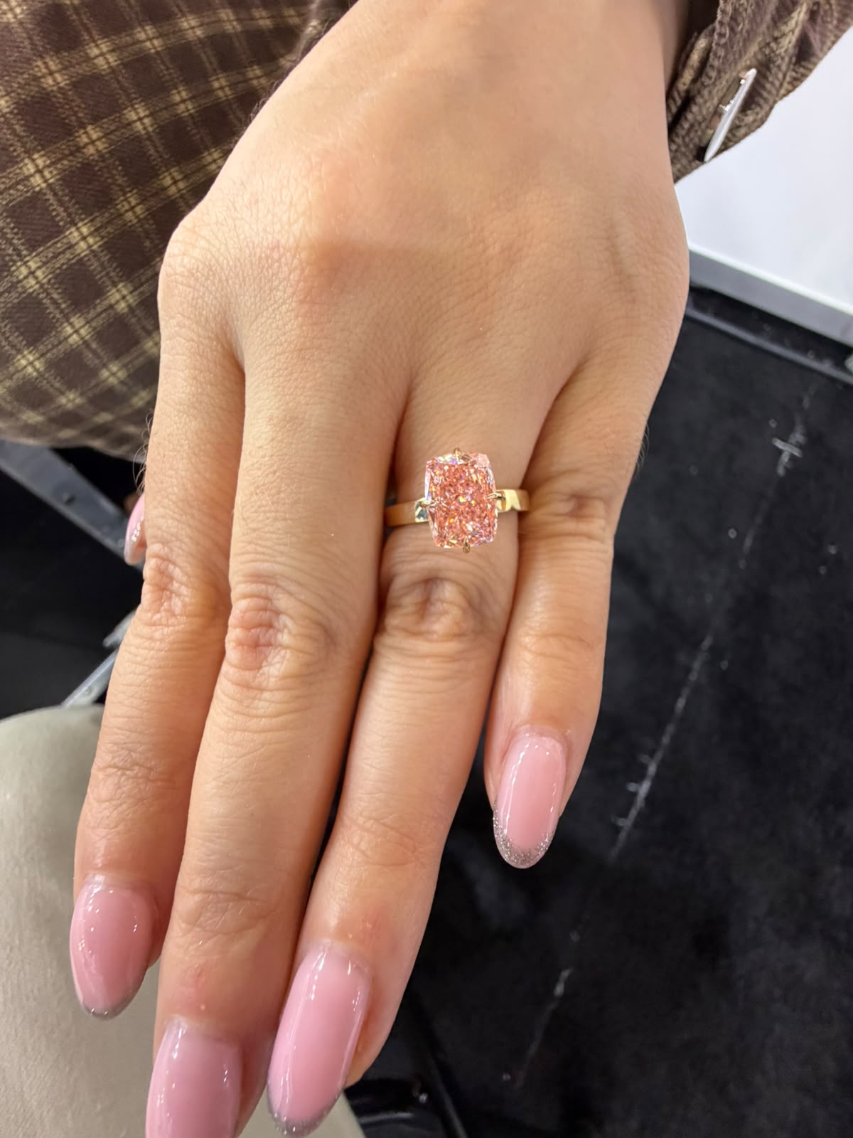 Anillo cushion fancy pink