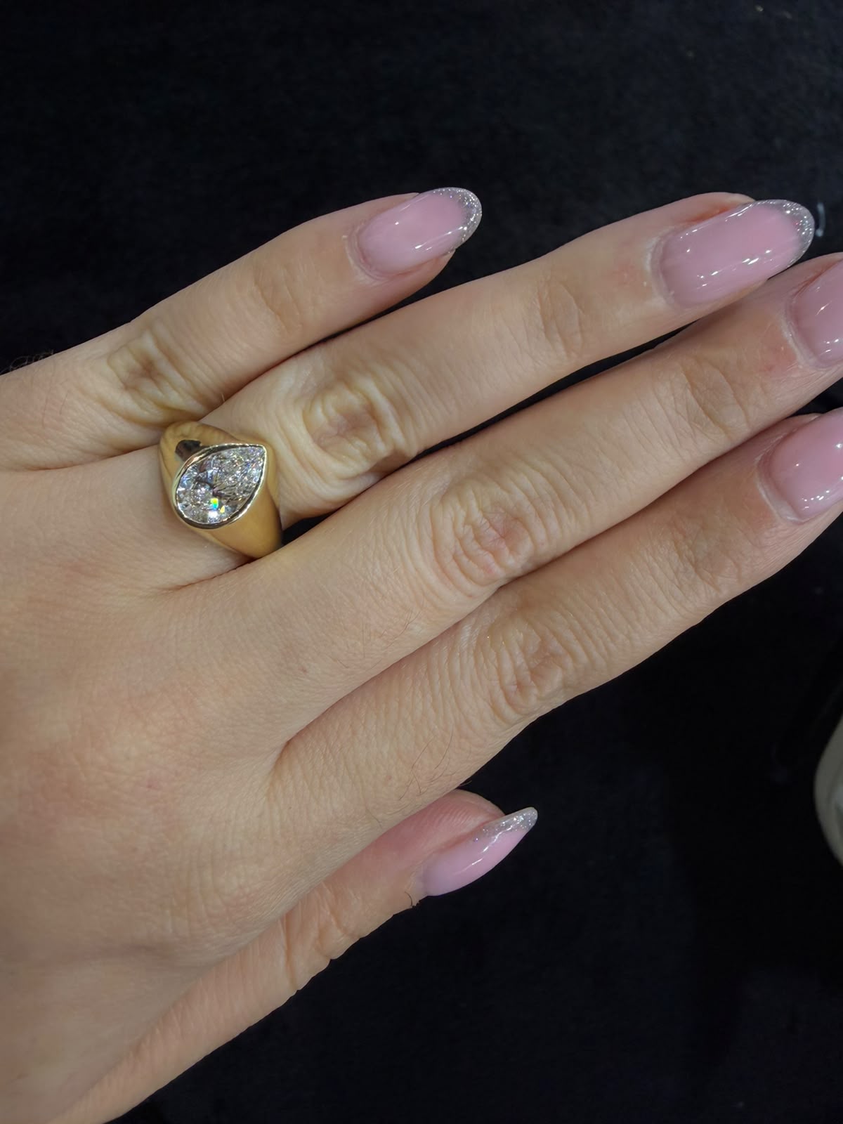 Pinky ring chunky pear