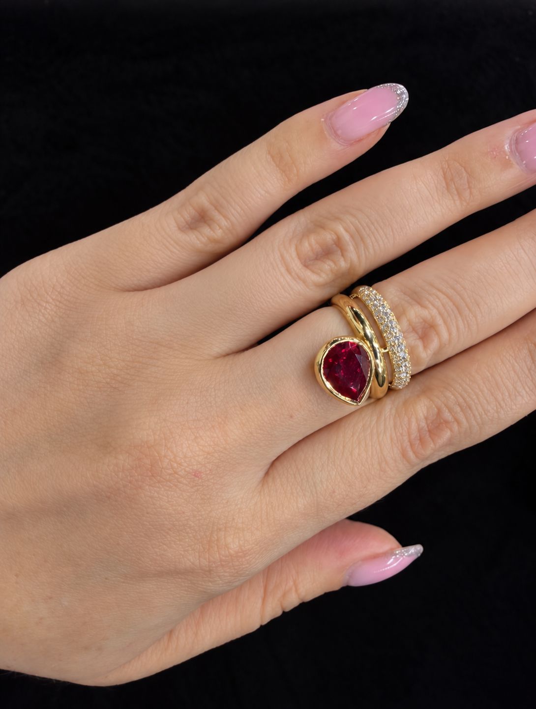 Anillo Rubí Diamantes
