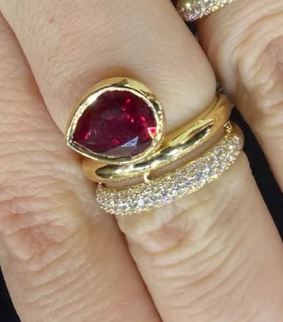 Anillo Rubí Diamantes